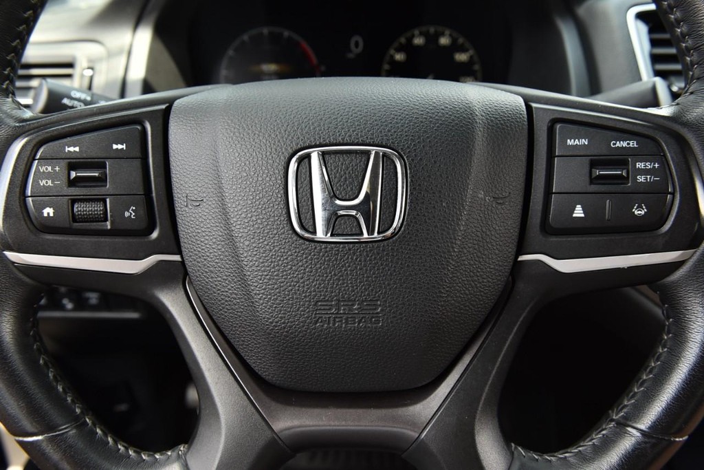 Honda Ridgeline Vehicle Image 24