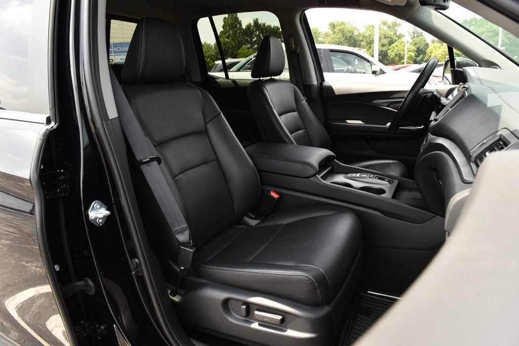 Honda Ridgeline Vehicle Image 26