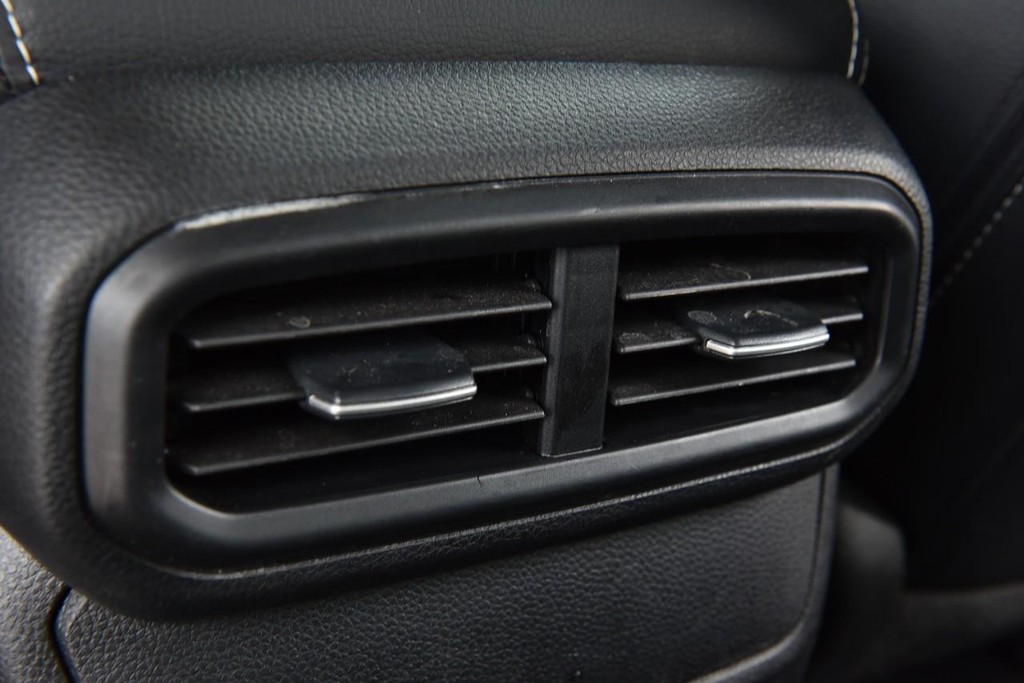 Honda Ridgeline Vehicle Image 29