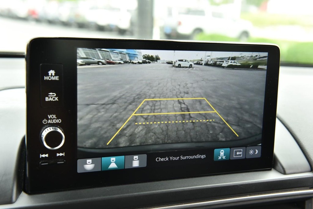 Honda Pilot Vehicle Image 13