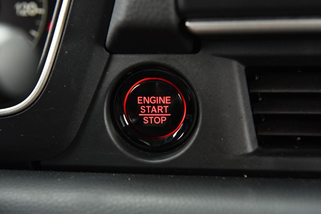 Honda Pilot Vehicle Image 16