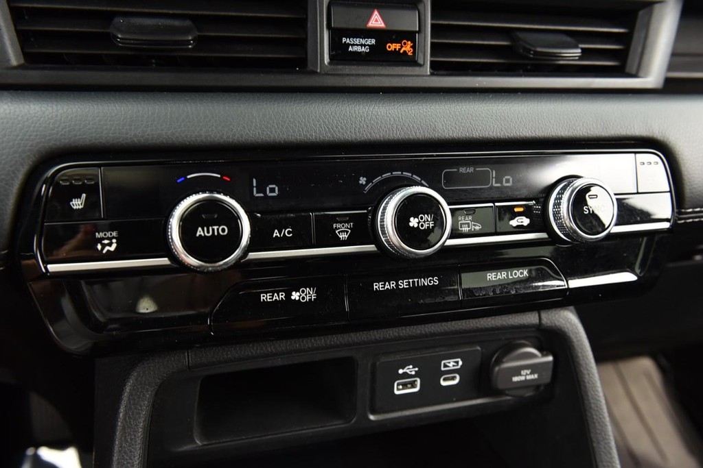 Honda Pilot Vehicle Image 17