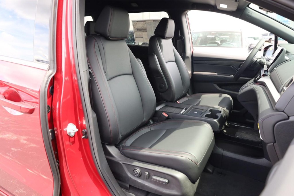 Honda Odyssey Vehicle Image 24