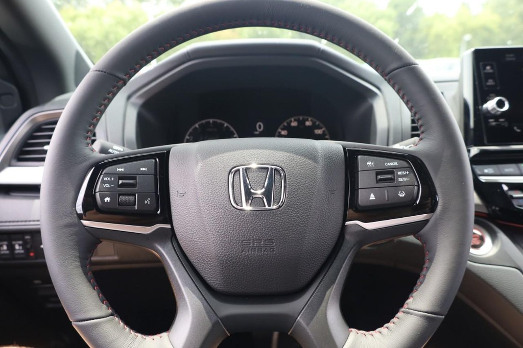 Honda Odyssey Vehicle Image 11