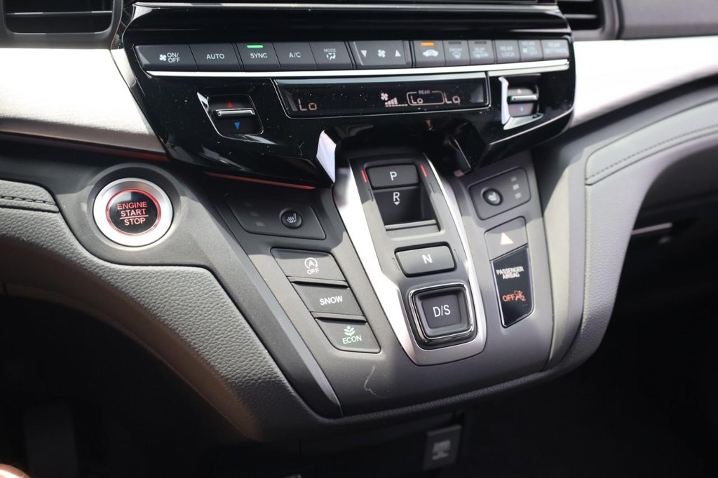 Honda Odyssey Vehicle Image 15