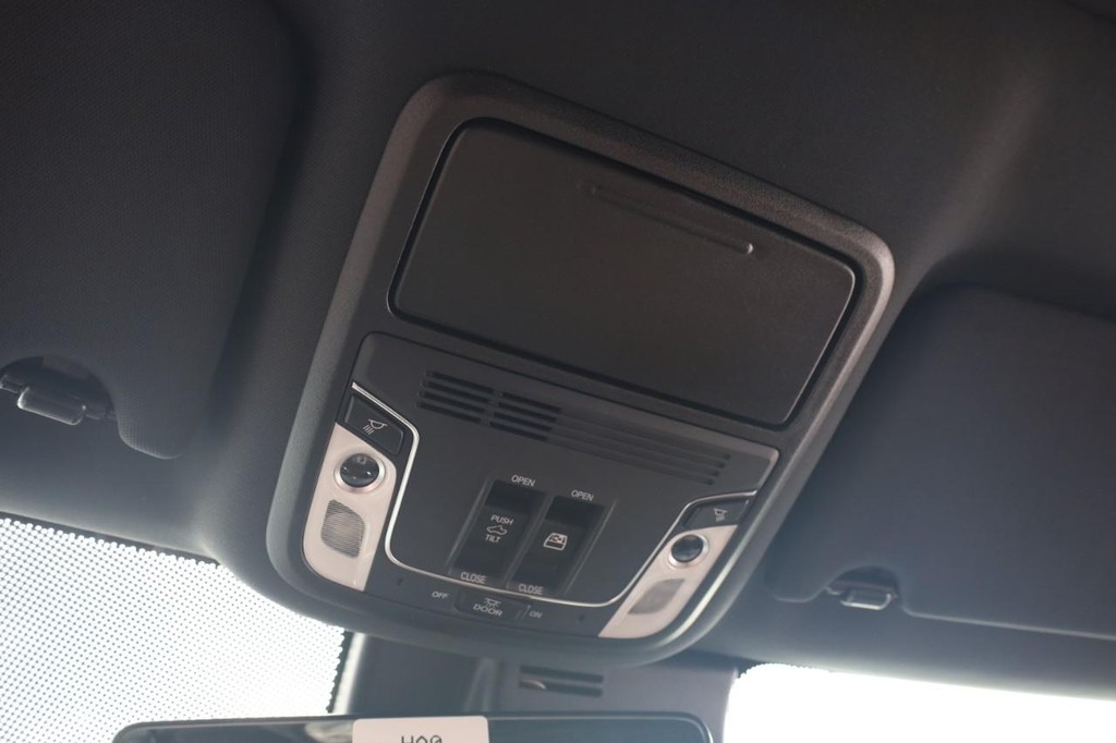 Honda Ridgeline Vehicle Image 16