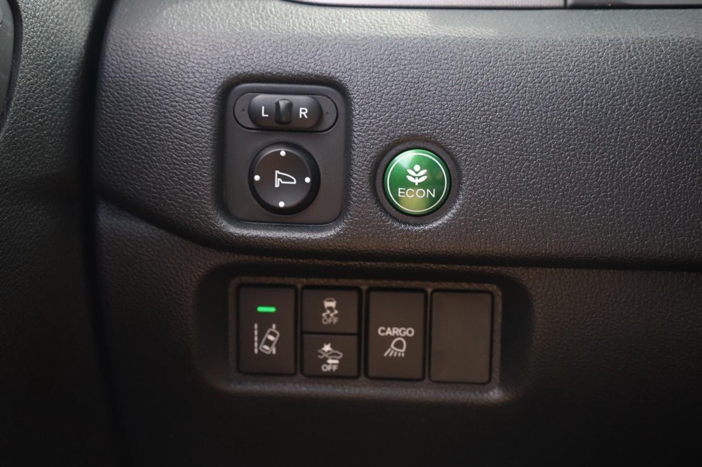 Honda Ridgeline Vehicle Image 18