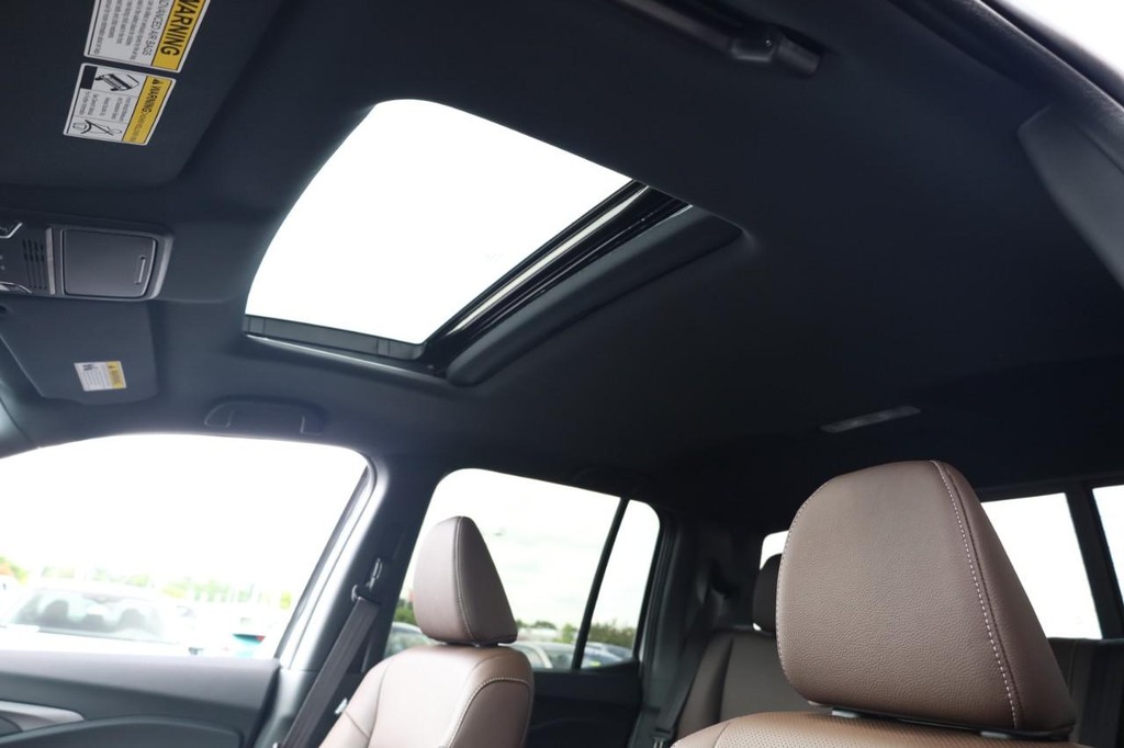 Honda Ridgeline Vehicle Image 19