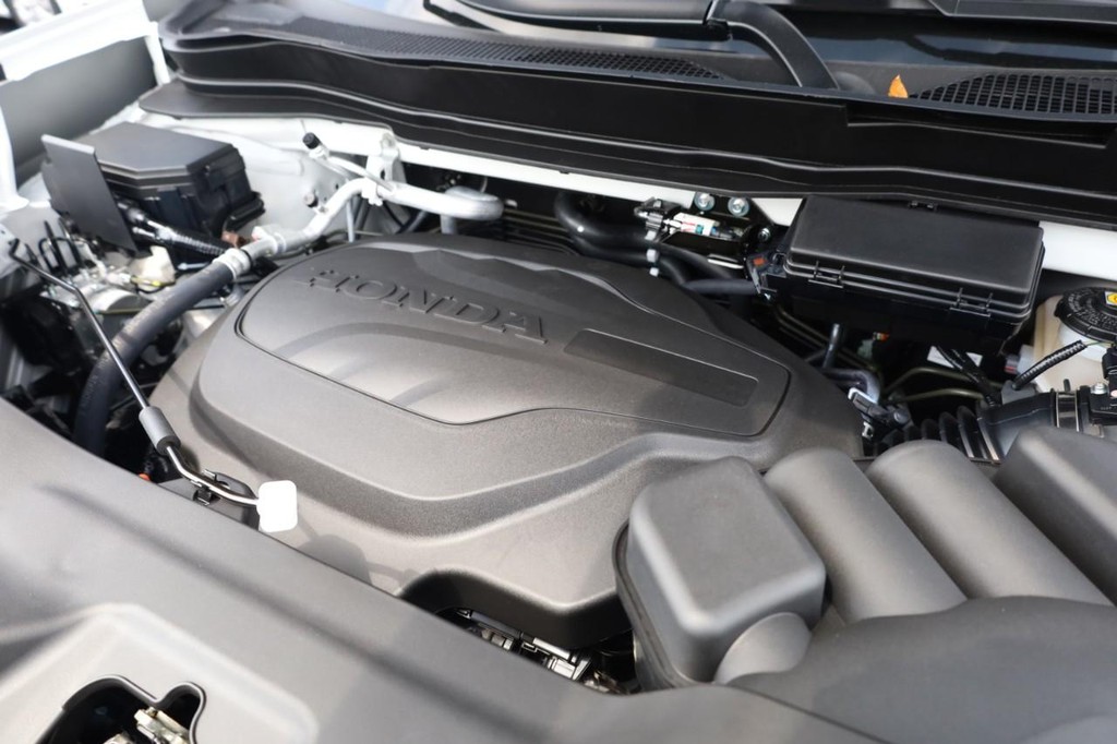 Honda Ridgeline Vehicle Image 24