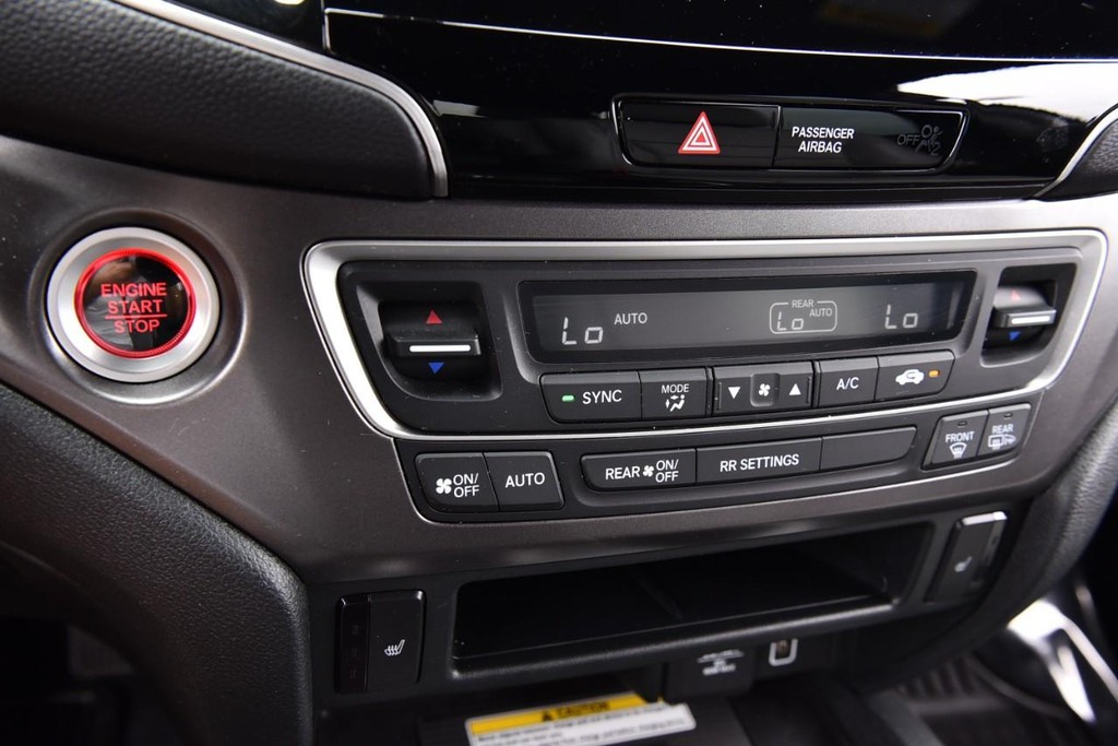Honda Passport Vehicle Image 17