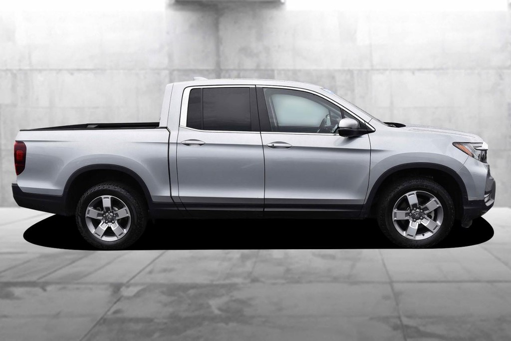 Honda Ridgeline Vehicle Image 05