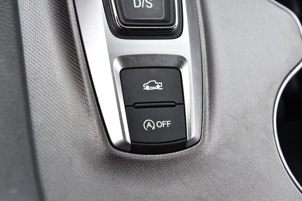 Honda Ridgeline Vehicle Image 22