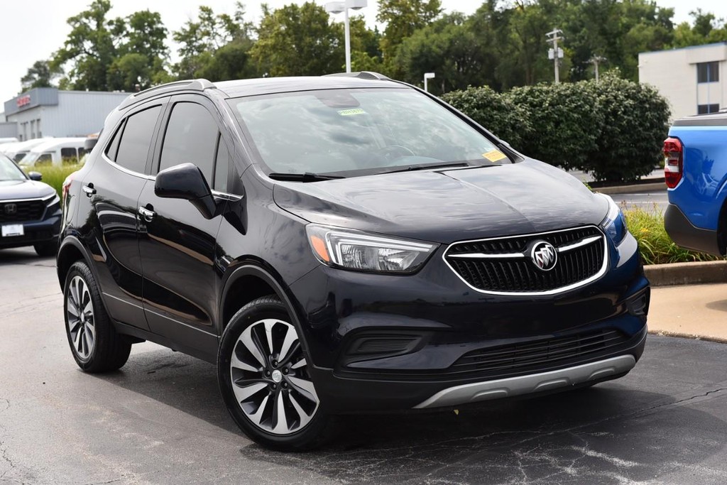 Buick Encore Vehicle Full-screen Gallery Image 02