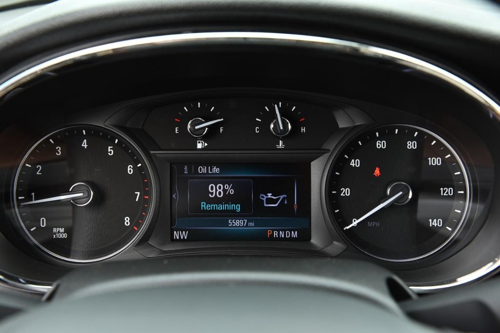 Buick Encore Vehicle Full-screen Gallery Image 11