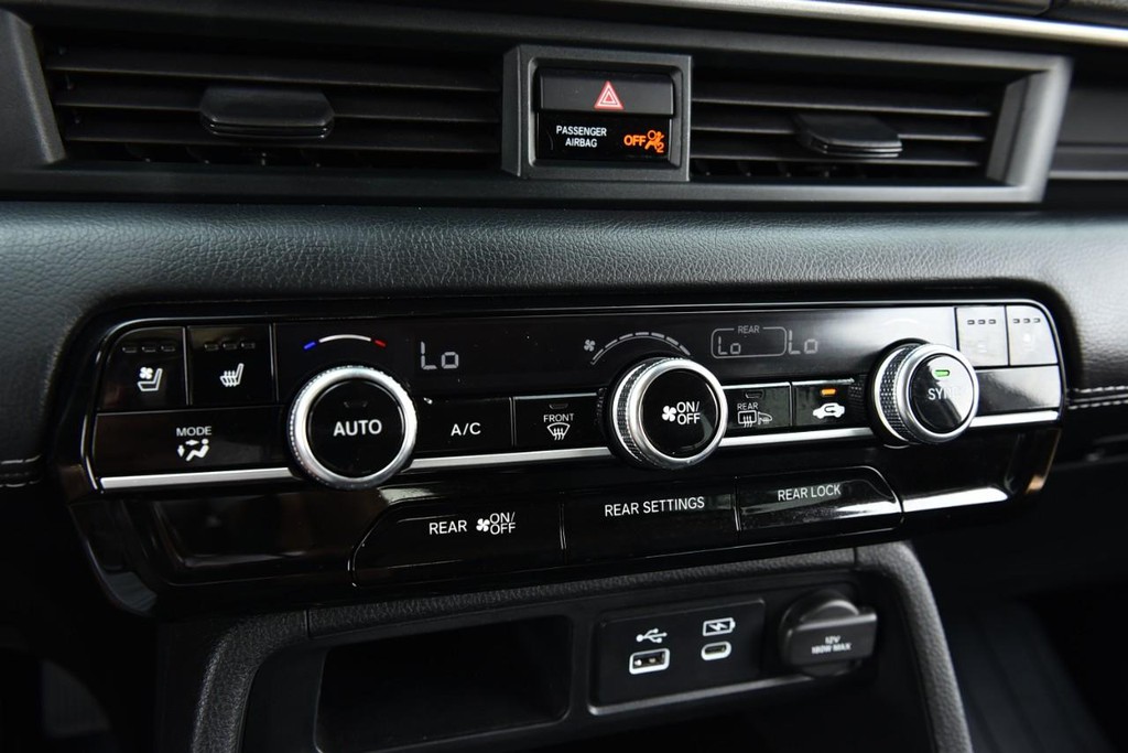 Honda Pilot Vehicle Image 18