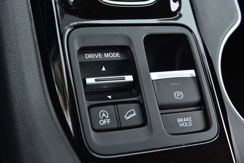 Honda Pilot Vehicle Image 21