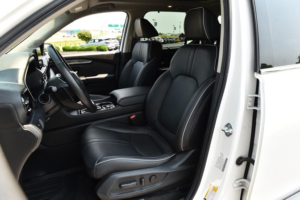Honda Pilot Vehicle Image 24