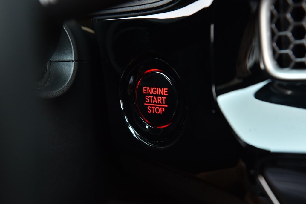 Honda Civic Sedan Vehicle Full-screen Gallery Image 19