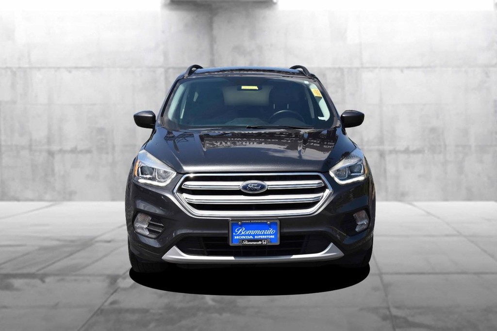 Ford Escape Vehicle Image 04
