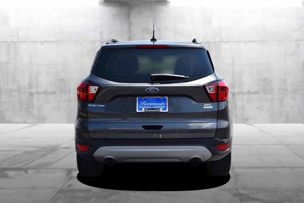 Ford Escape Vehicle Image 06