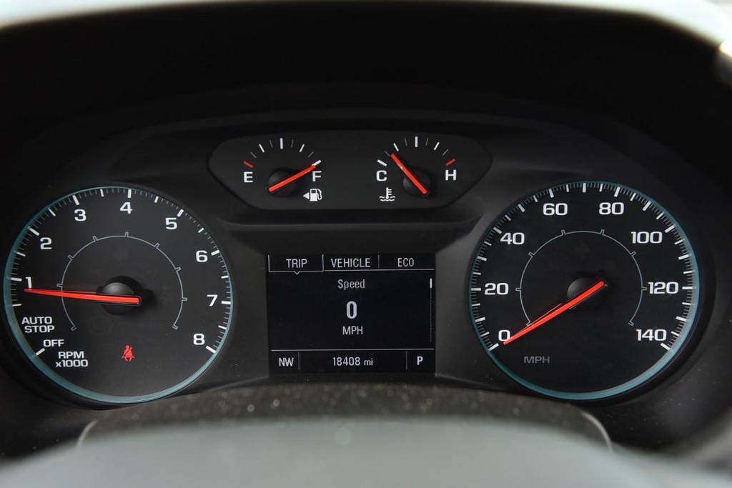 Chevrolet Equinox Vehicle Full-screen Gallery Image 10