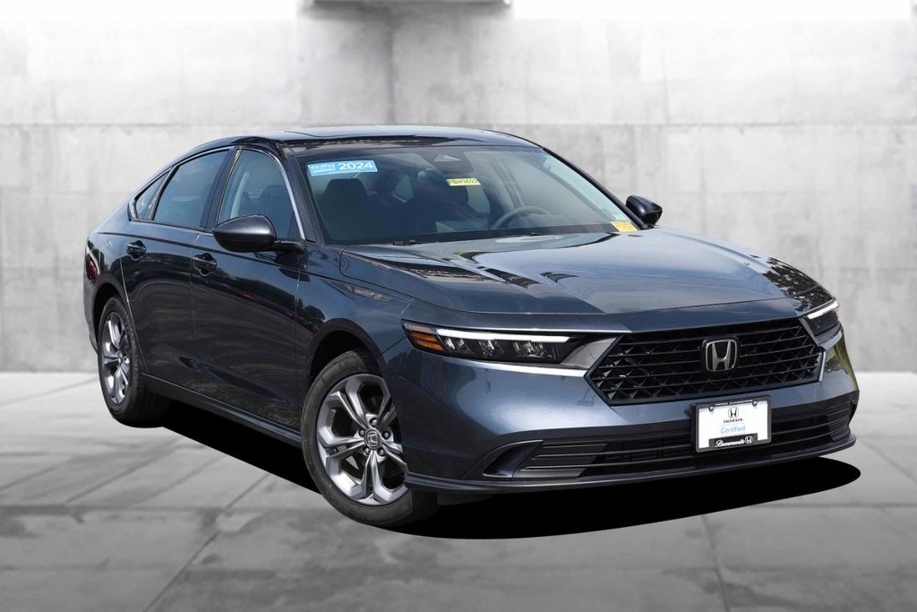 Honda Accord Sedan Vehicle Image 02