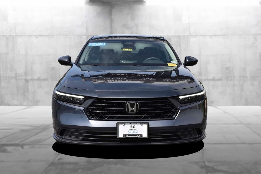 Honda Accord Sedan Vehicle Image 04