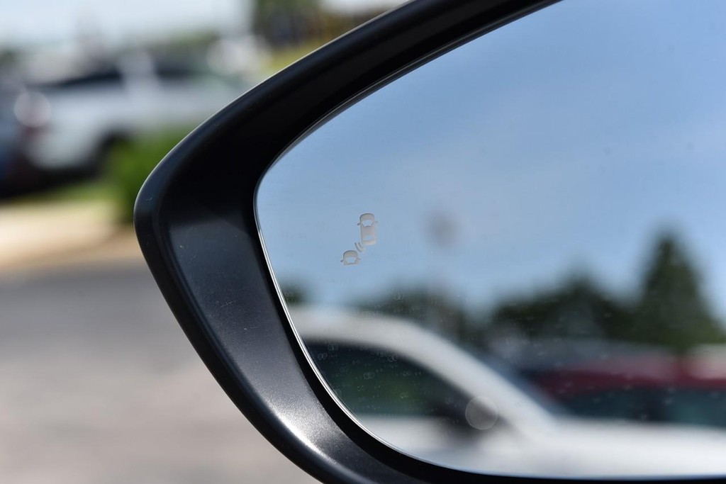 Honda Accord Sedan Vehicle Image 09