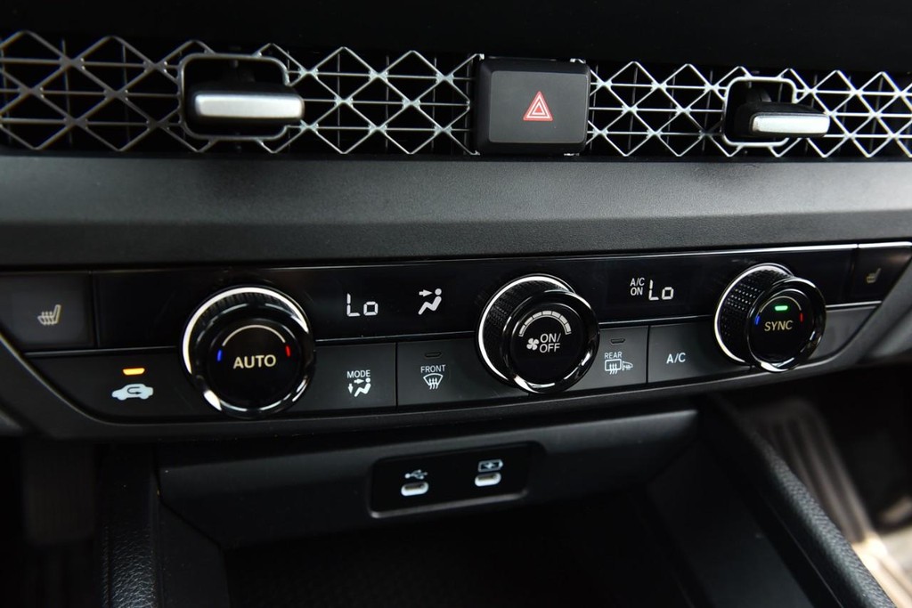 Honda Accord Sedan Vehicle Image 14