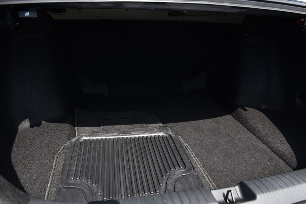 Honda Accord Sedan Vehicle Image 23