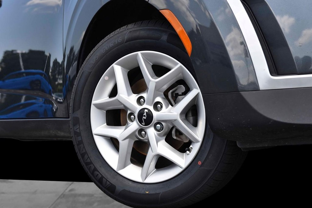 Kia Soul Vehicle Image 03