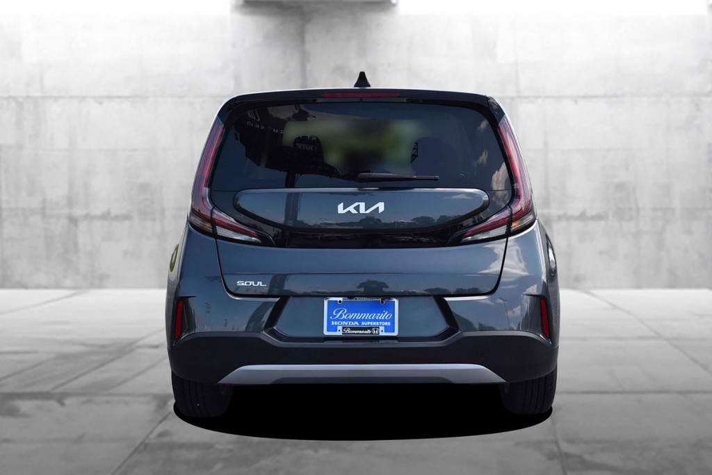 Kia Soul Vehicle Image 06