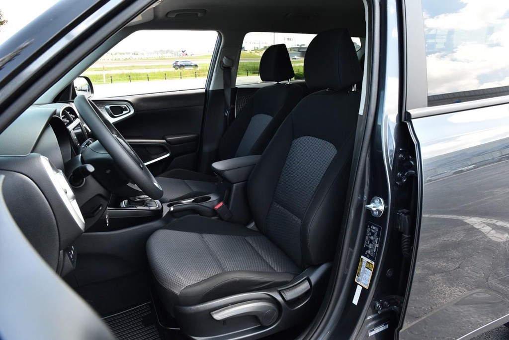 Kia Soul Vehicle Image 18