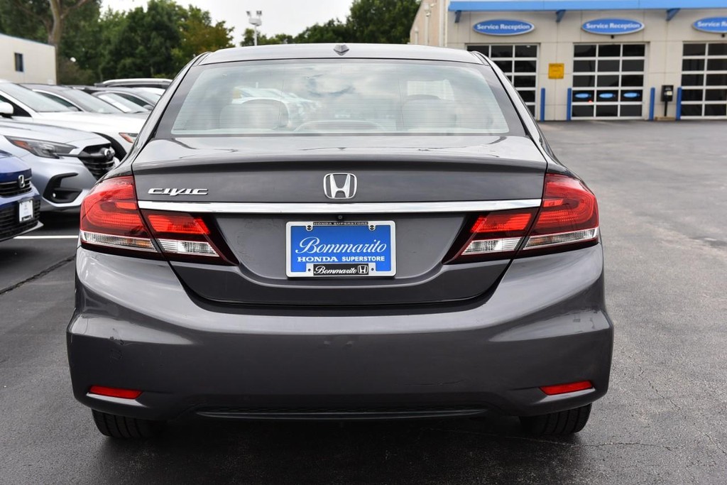 Honda Civic Sedan Vehicle Image 06