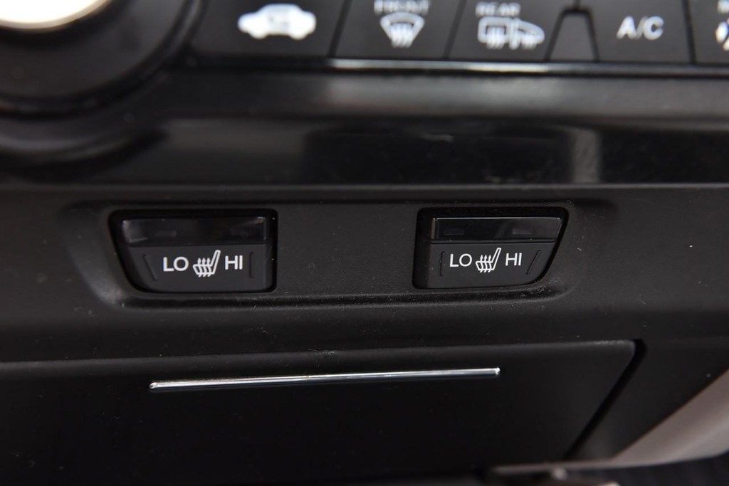 Honda Civic Sedan Vehicle Image 16