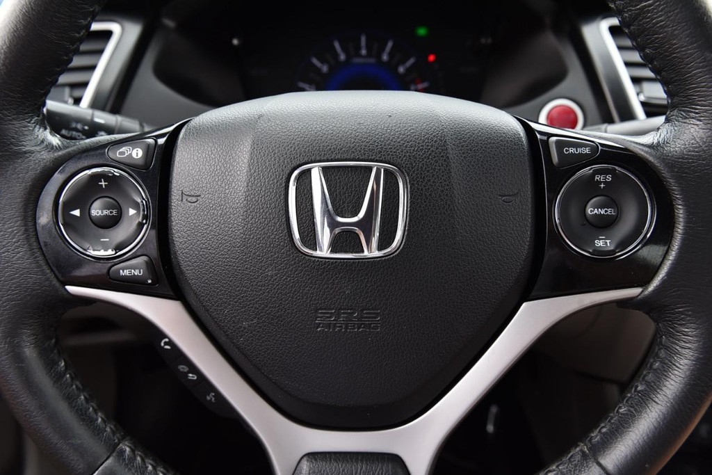 Honda Civic Sedan Vehicle Image 19
