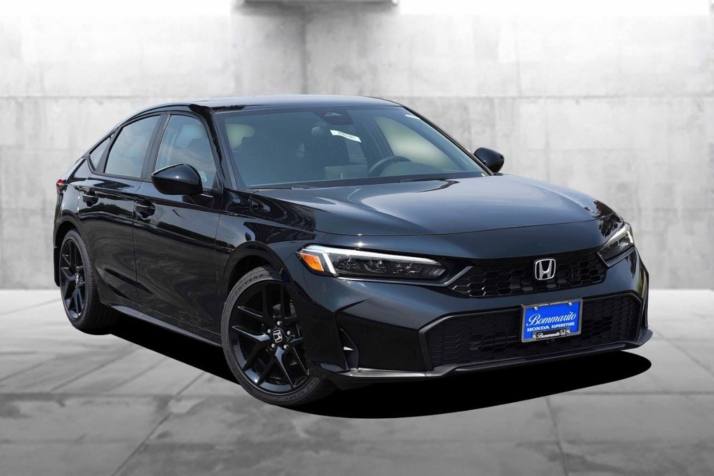 Honda Civic Hatchback Vehicle Image 02
