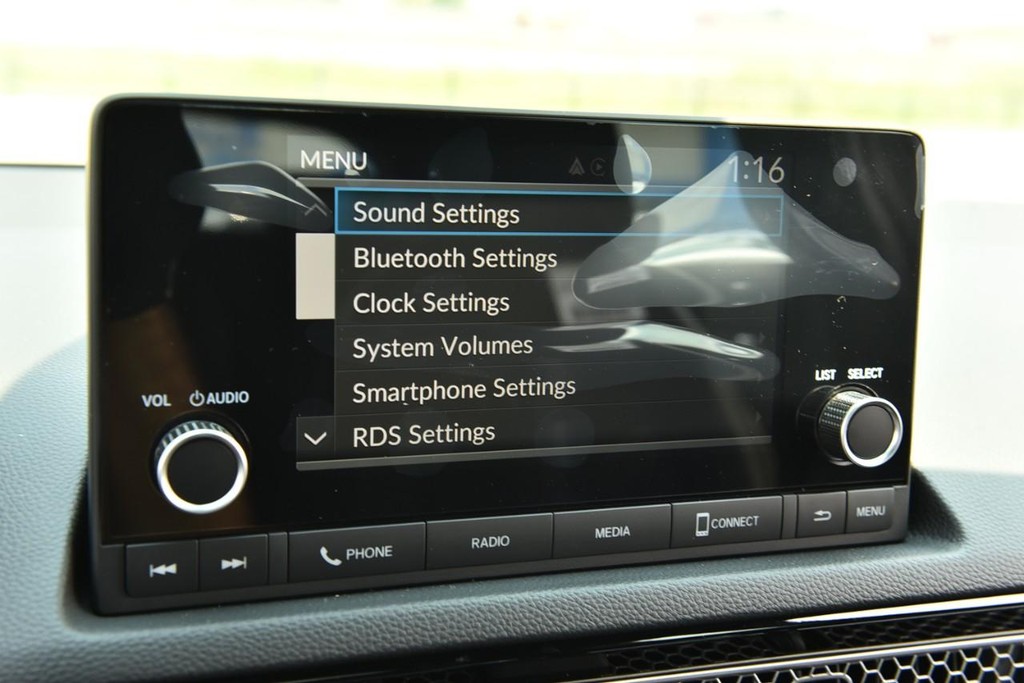 Honda Civic Hatchback Vehicle Image 14
