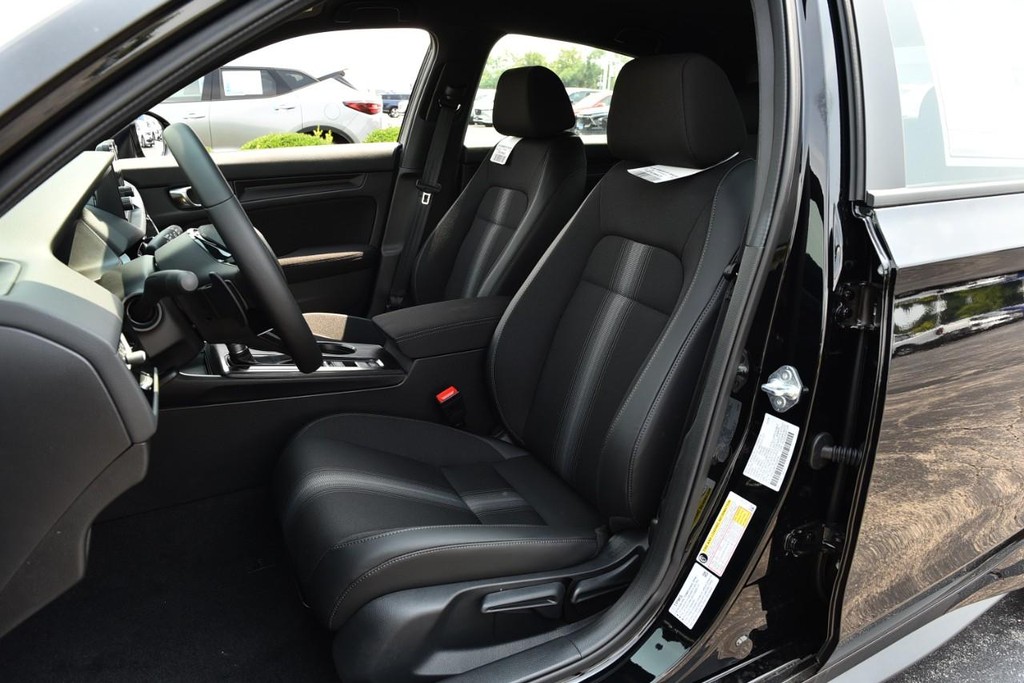 Honda Civic Hatchback Vehicle Image 20