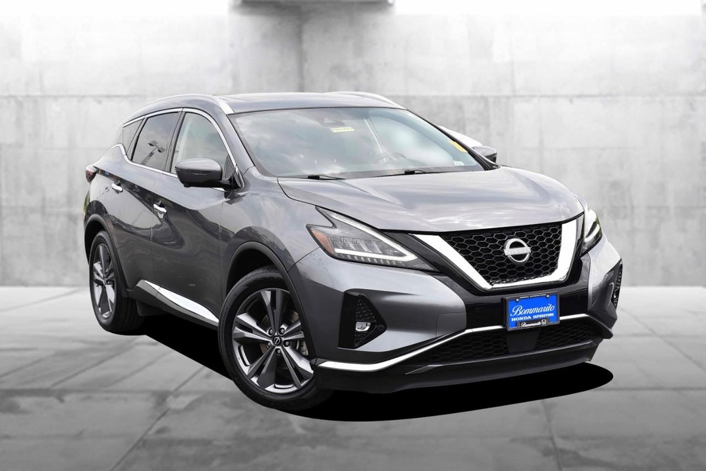 Nissan Murano Vehicle Image 02