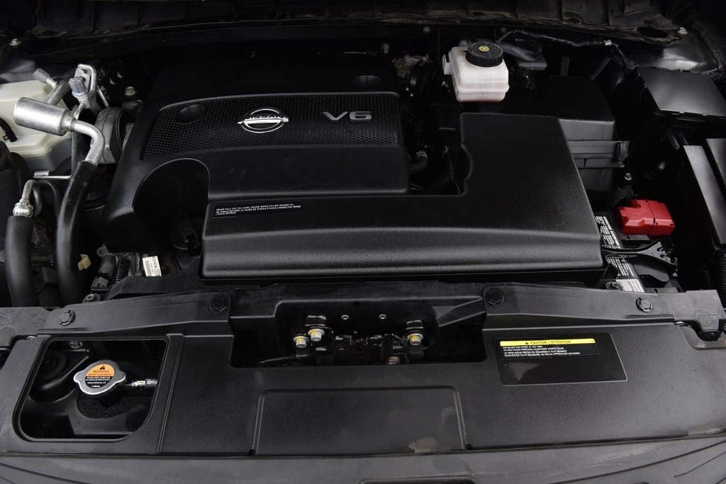Nissan Murano Vehicle Image 30