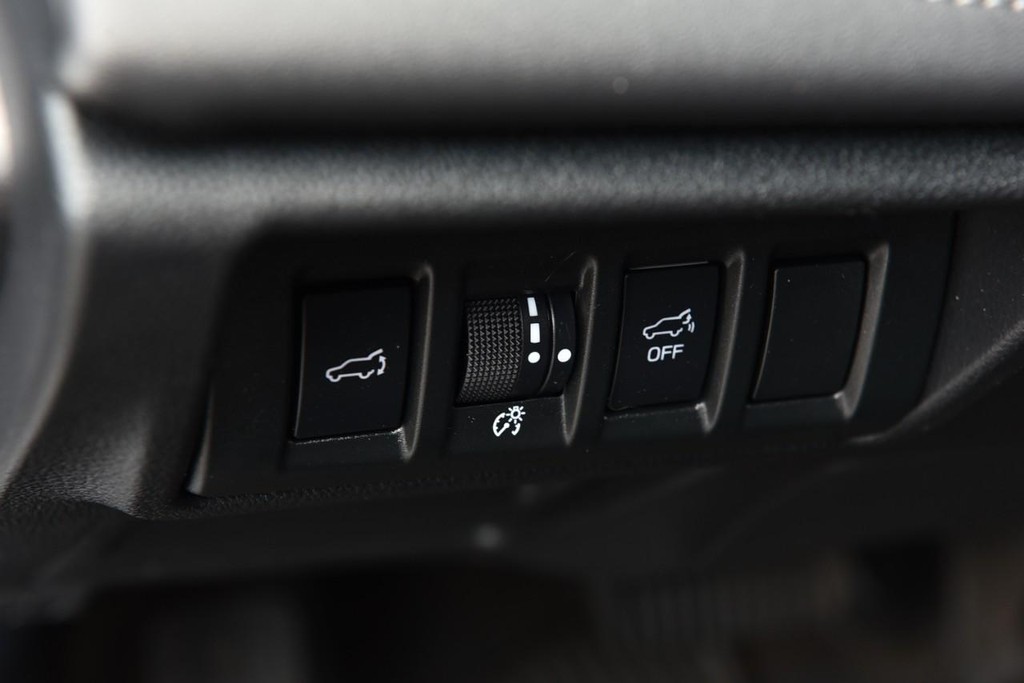Subaru Outback Vehicle Image 13