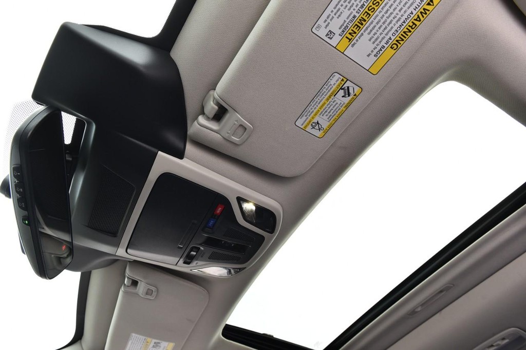 Subaru Outback Vehicle Image 22