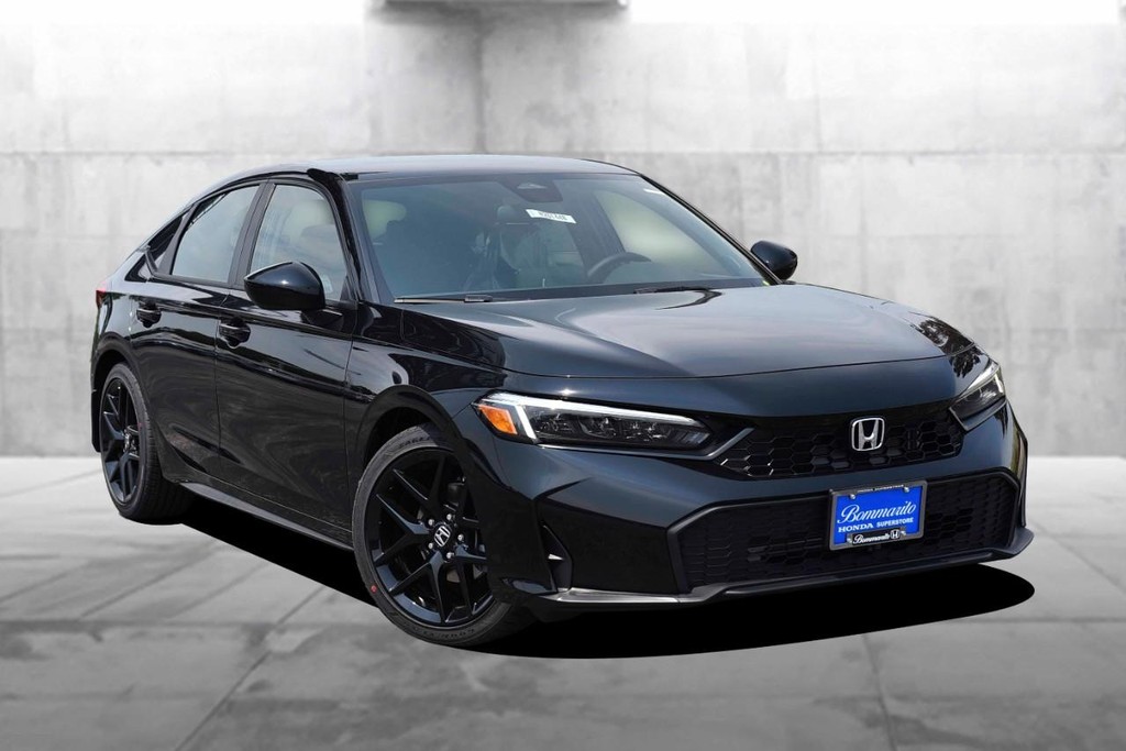 Honda Civic Hatchback Vehicle Image 02