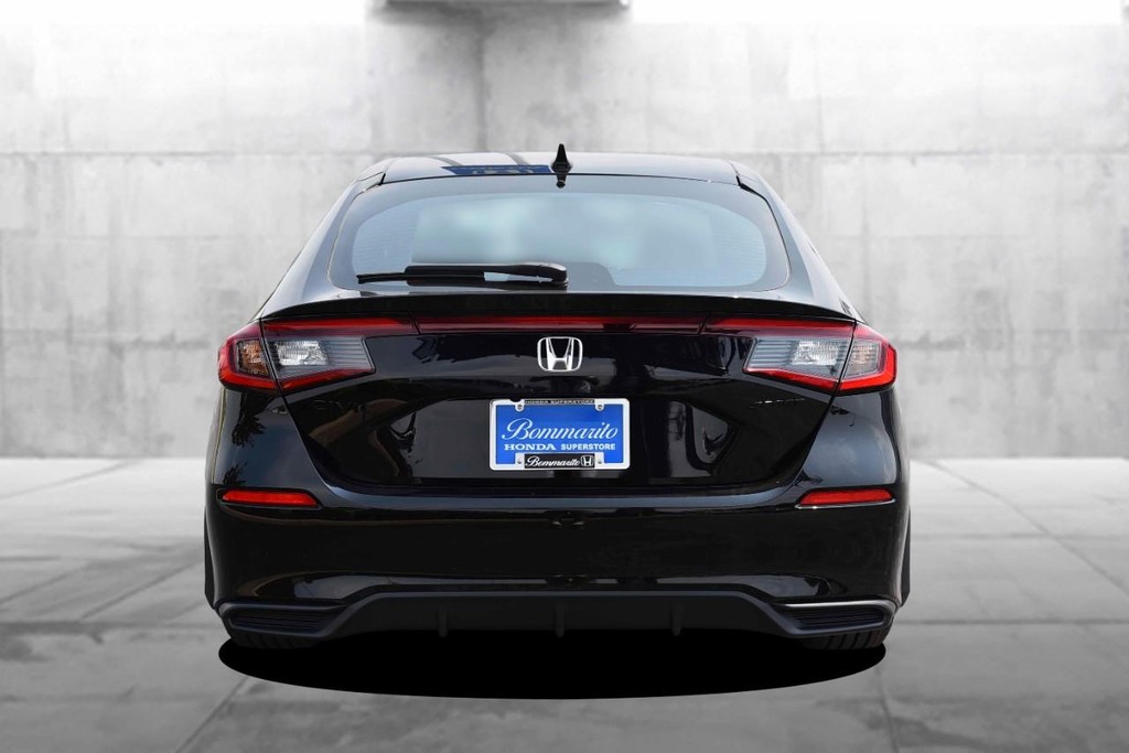 Honda Civic Hatchback Vehicle Image 06