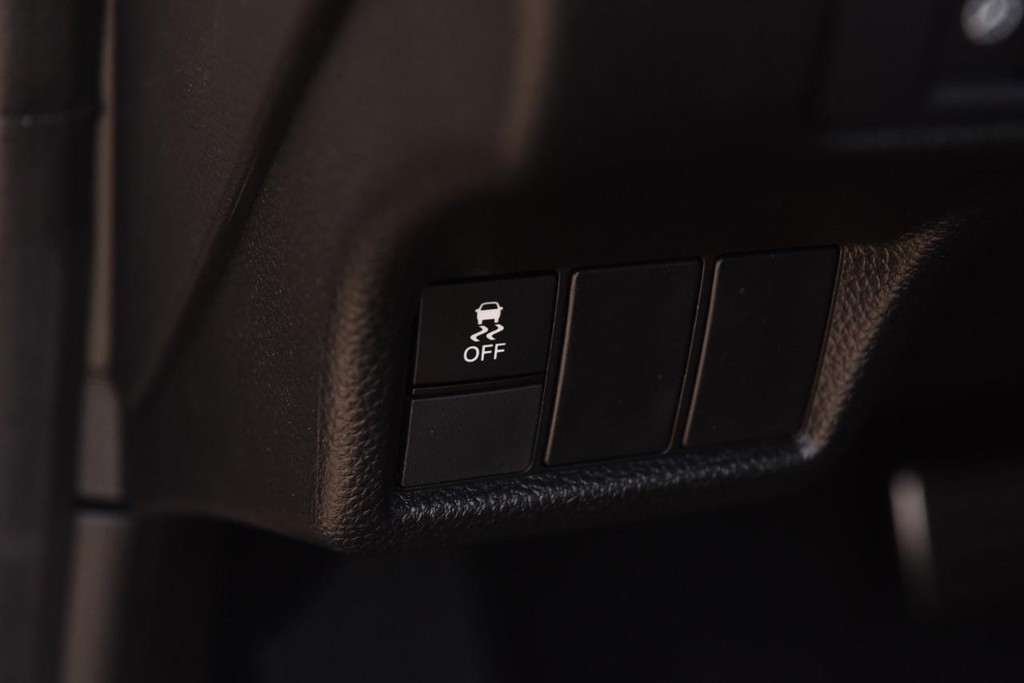 Honda Civic Hatchback Vehicle Image 10