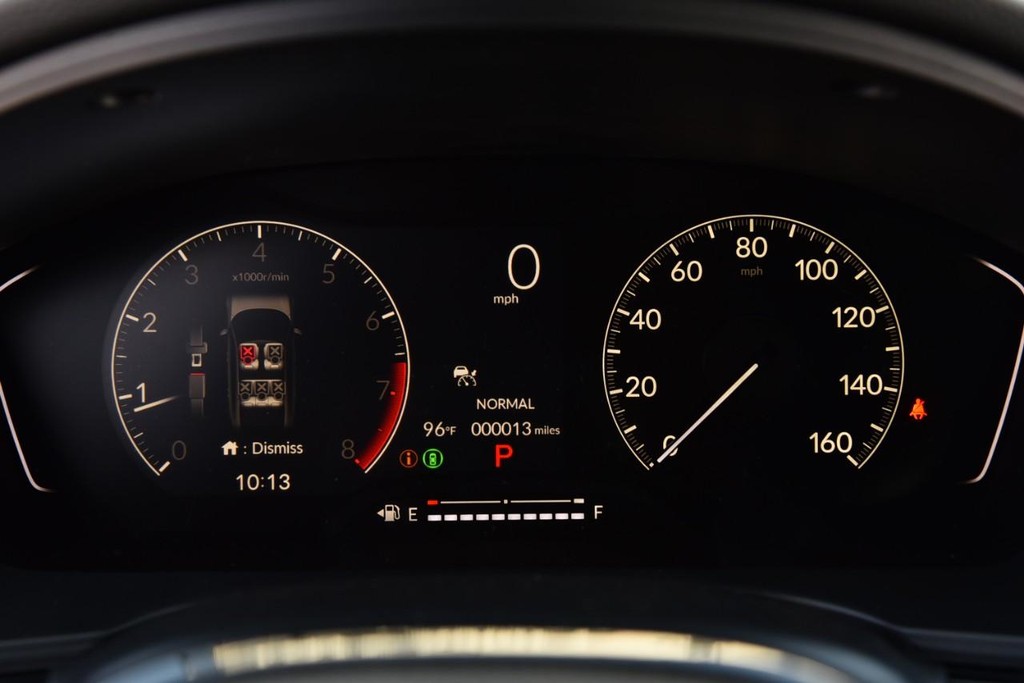 Honda Civic Hatchback Vehicle Image 11
