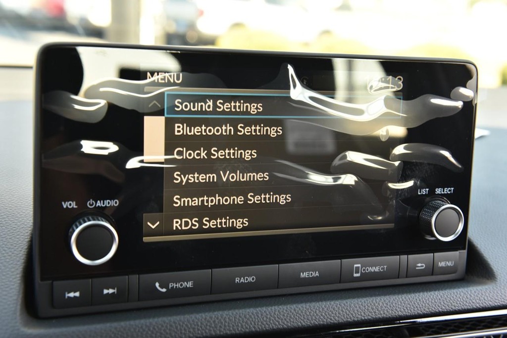 Honda Civic Hatchback Vehicle Image 14