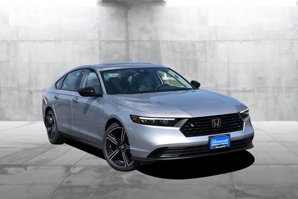 Honda Accord Sedan Vehicle Image 02