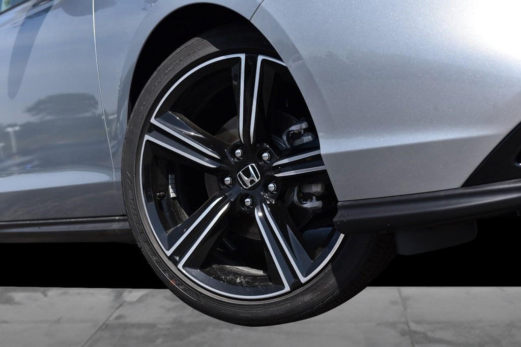 Honda Accord Sedan Vehicle Image 03